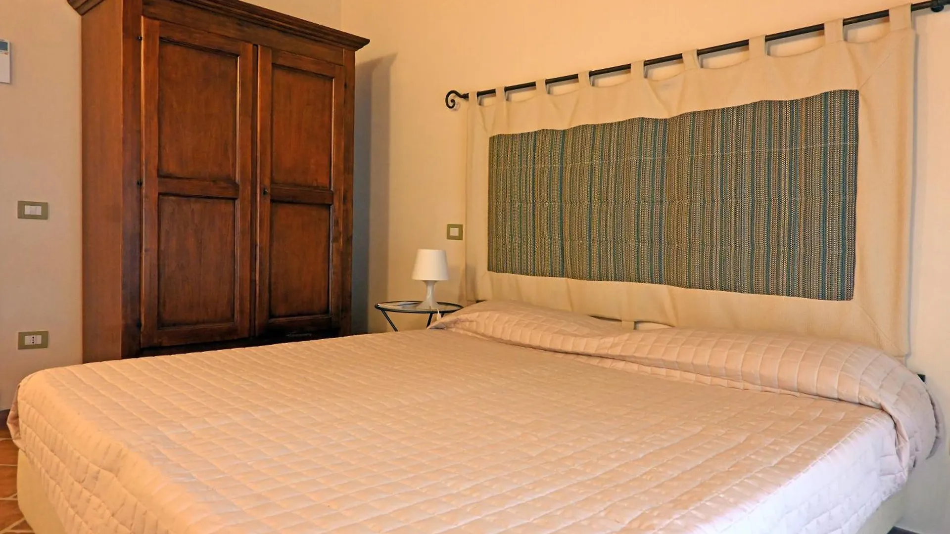 Borgo La Contessa Apartment Campiglia Marittima