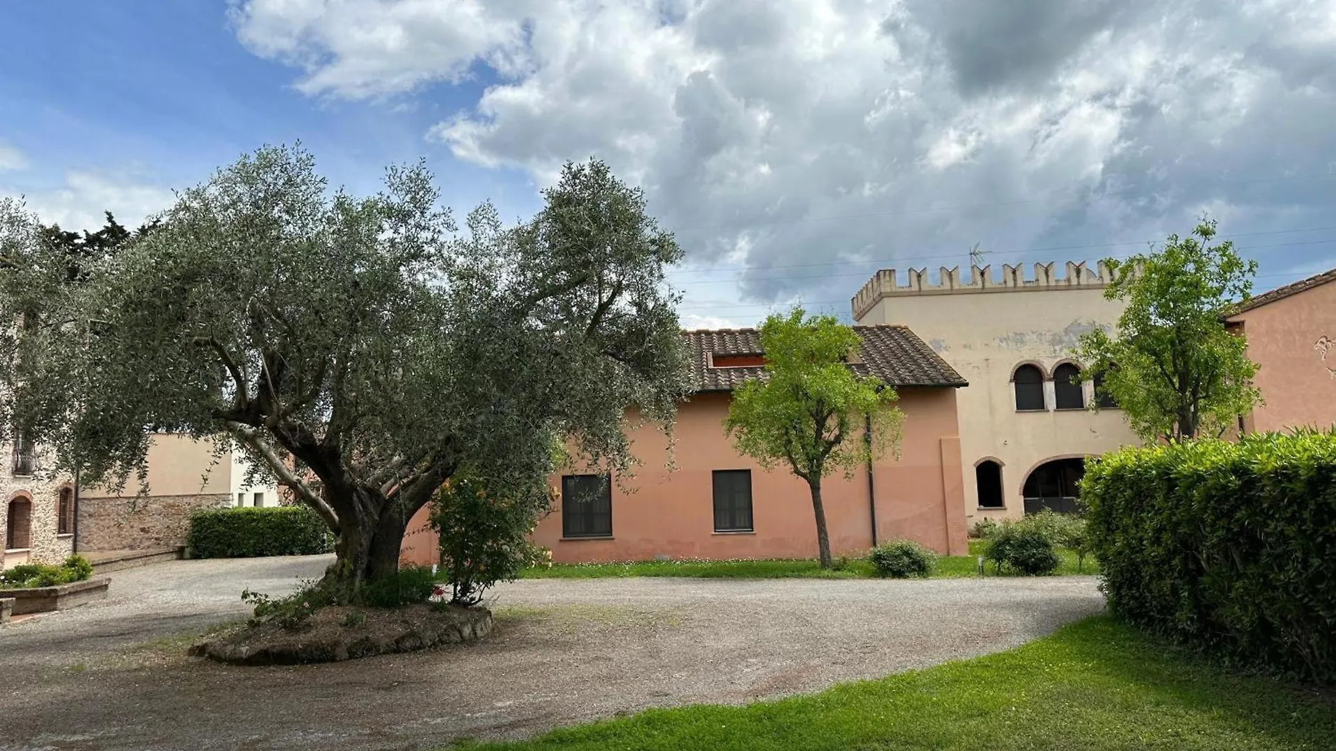 Borgo La Contessa Apartment Campiglia Marittima